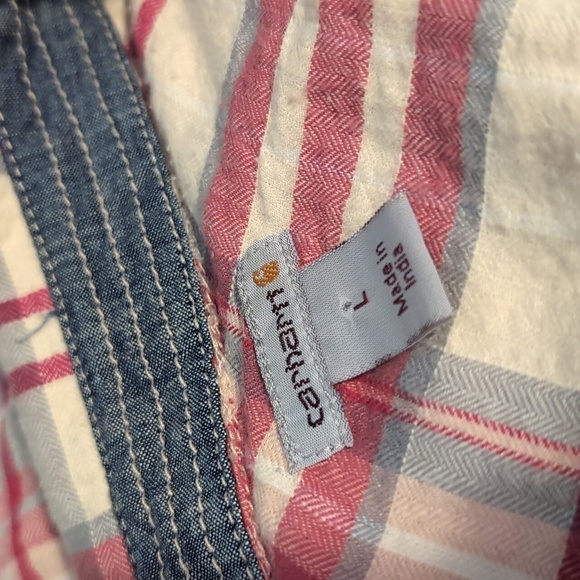 Carhartt Searsucker Plaid short sleeve button down - Picture 3 of 11